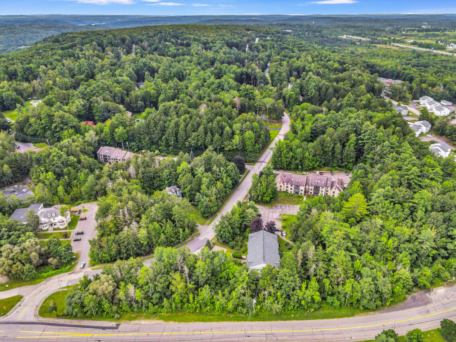 24 Parkwood Drive, 3