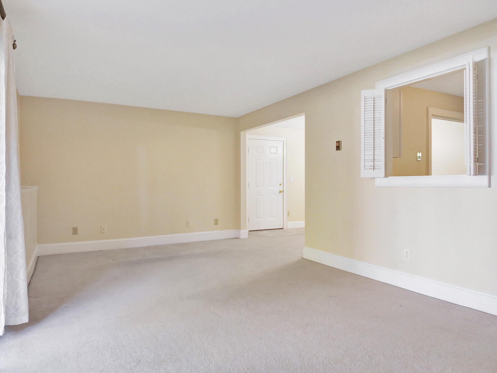 24 Parkwood Drive, 3