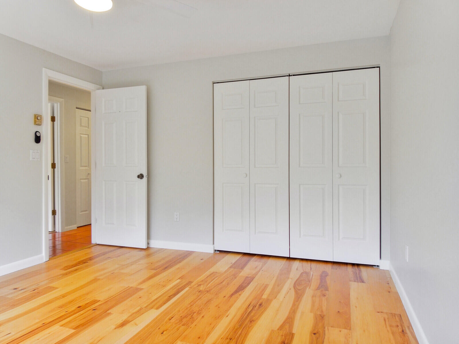 72 Smith Street, 6