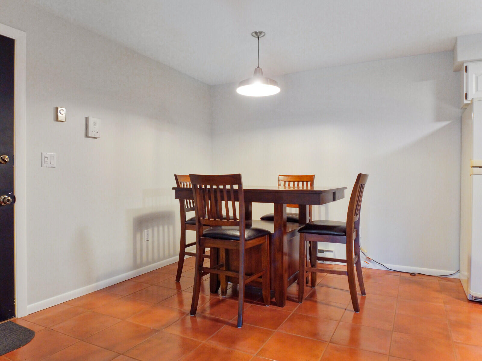 72 Smith Street, 6