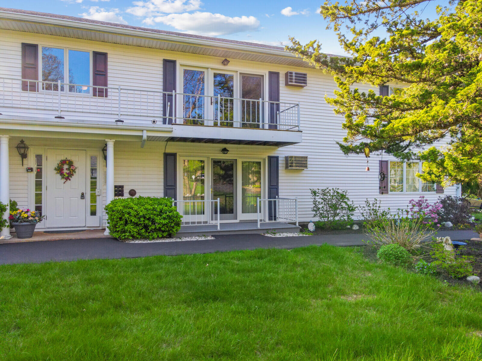 72 Smith Street, 6
