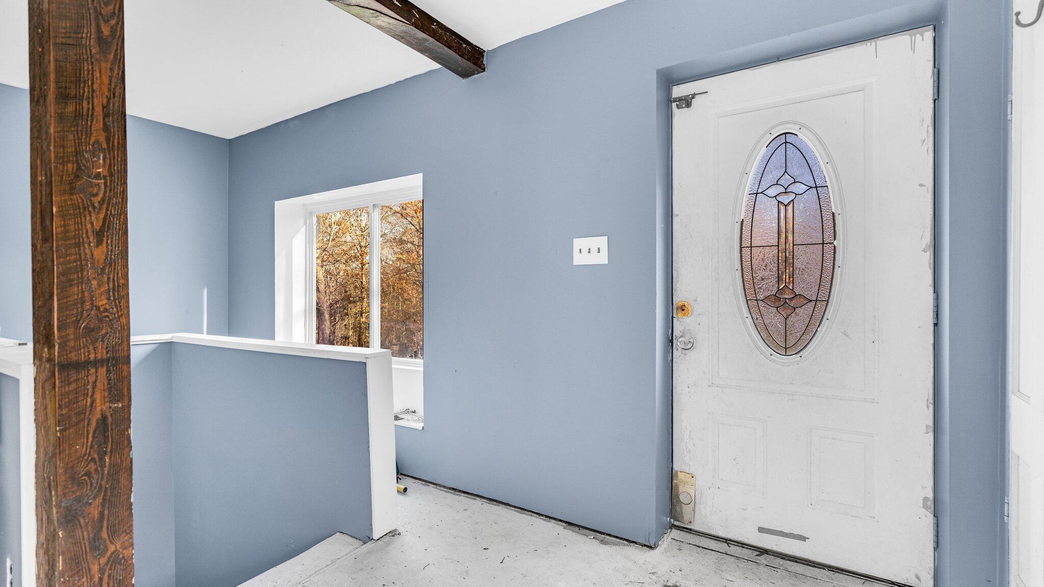 901 East Pond Road
