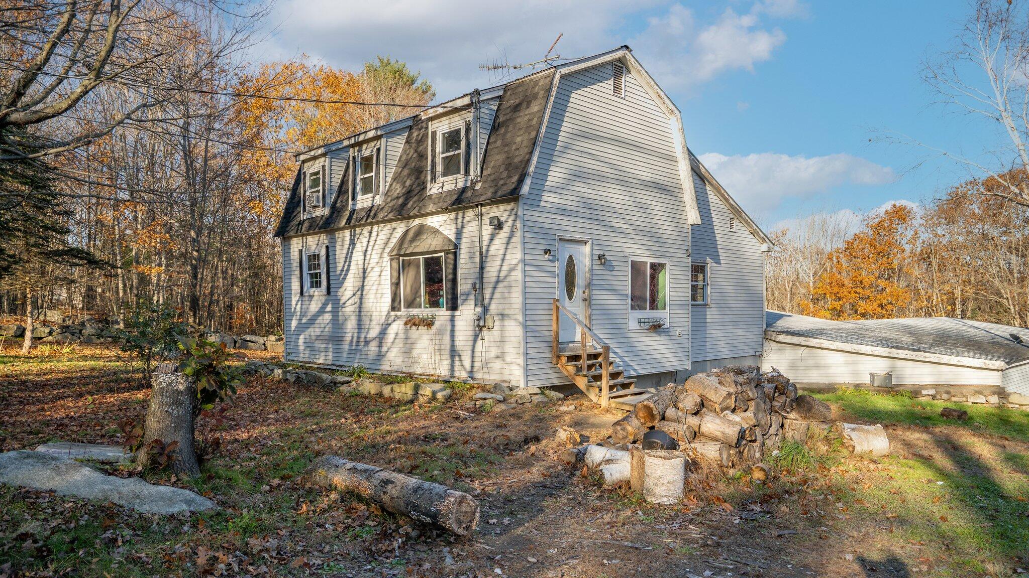 901 East Pond Road