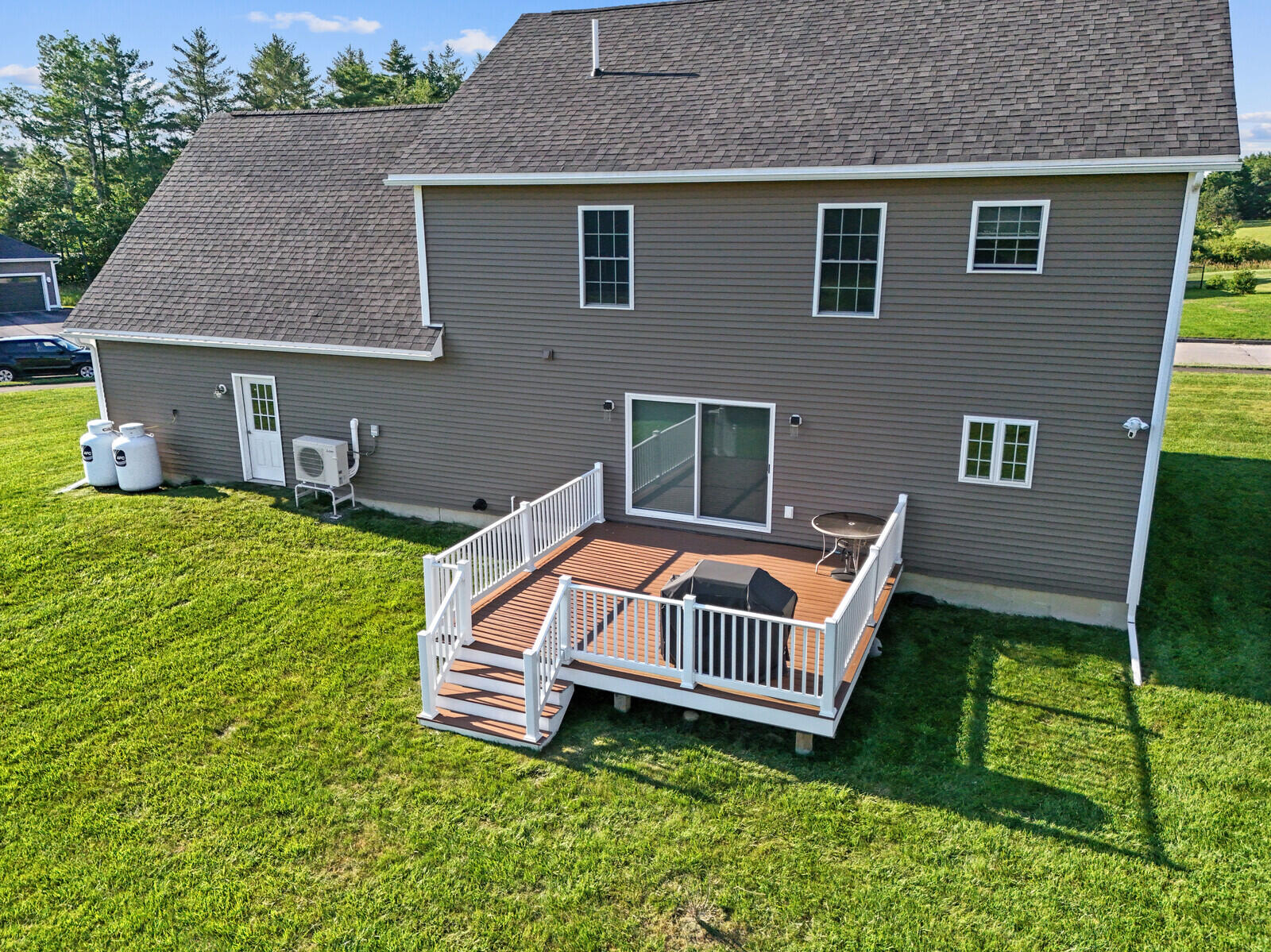 63 Fieldstone Drive