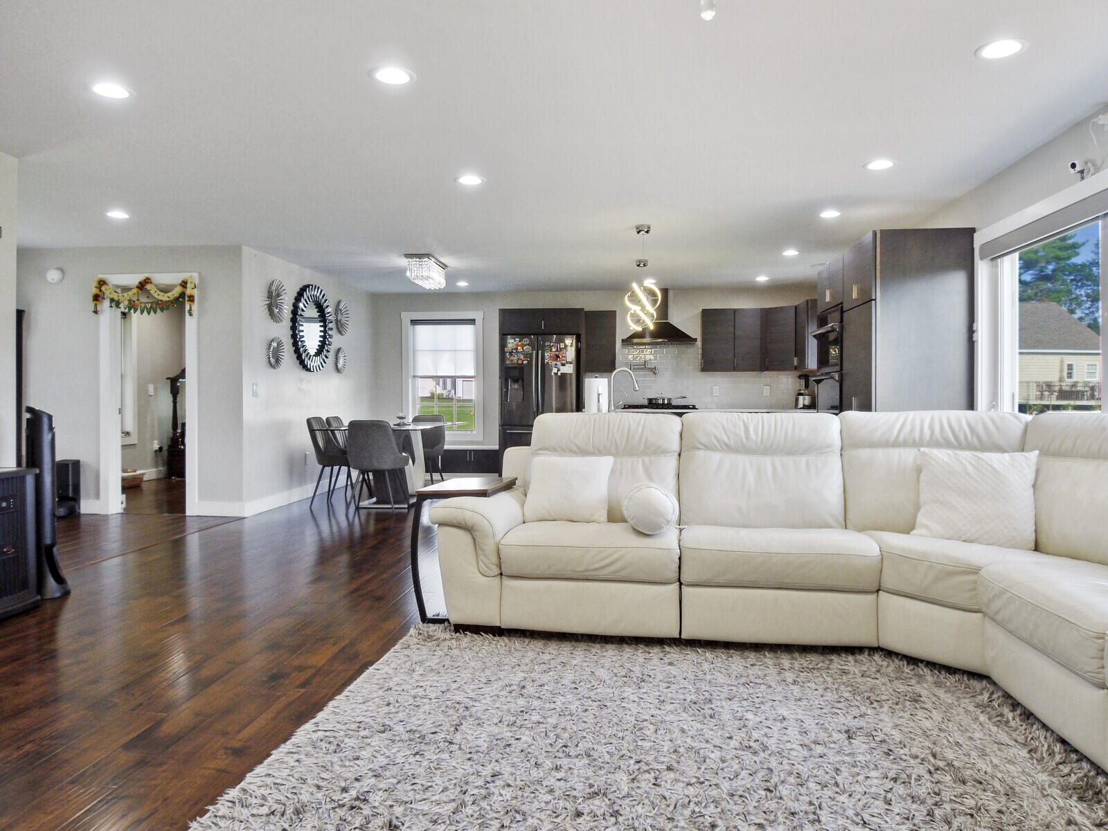 63 Fieldstone Drive
