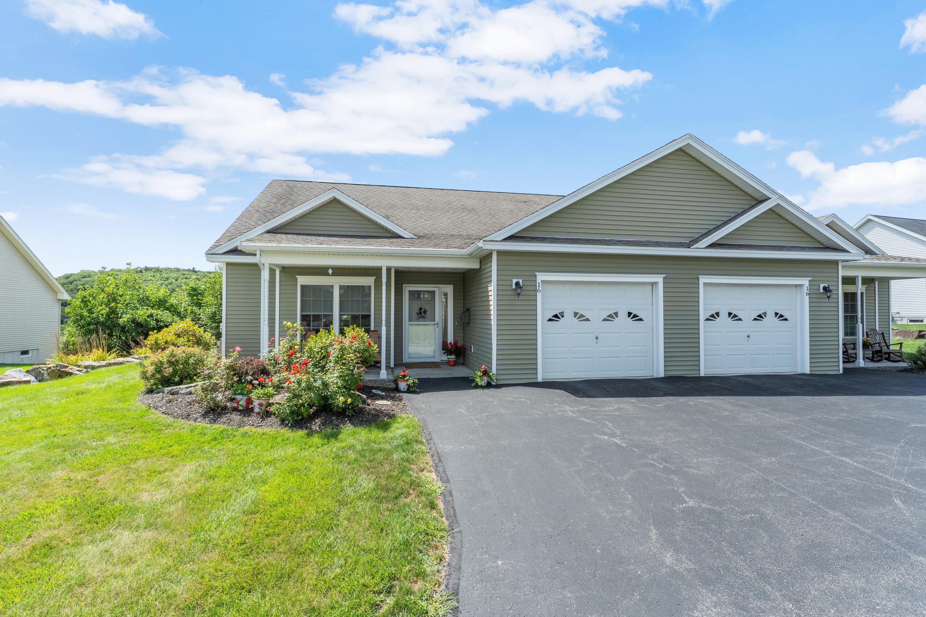16 Stone Ridge Drive, A