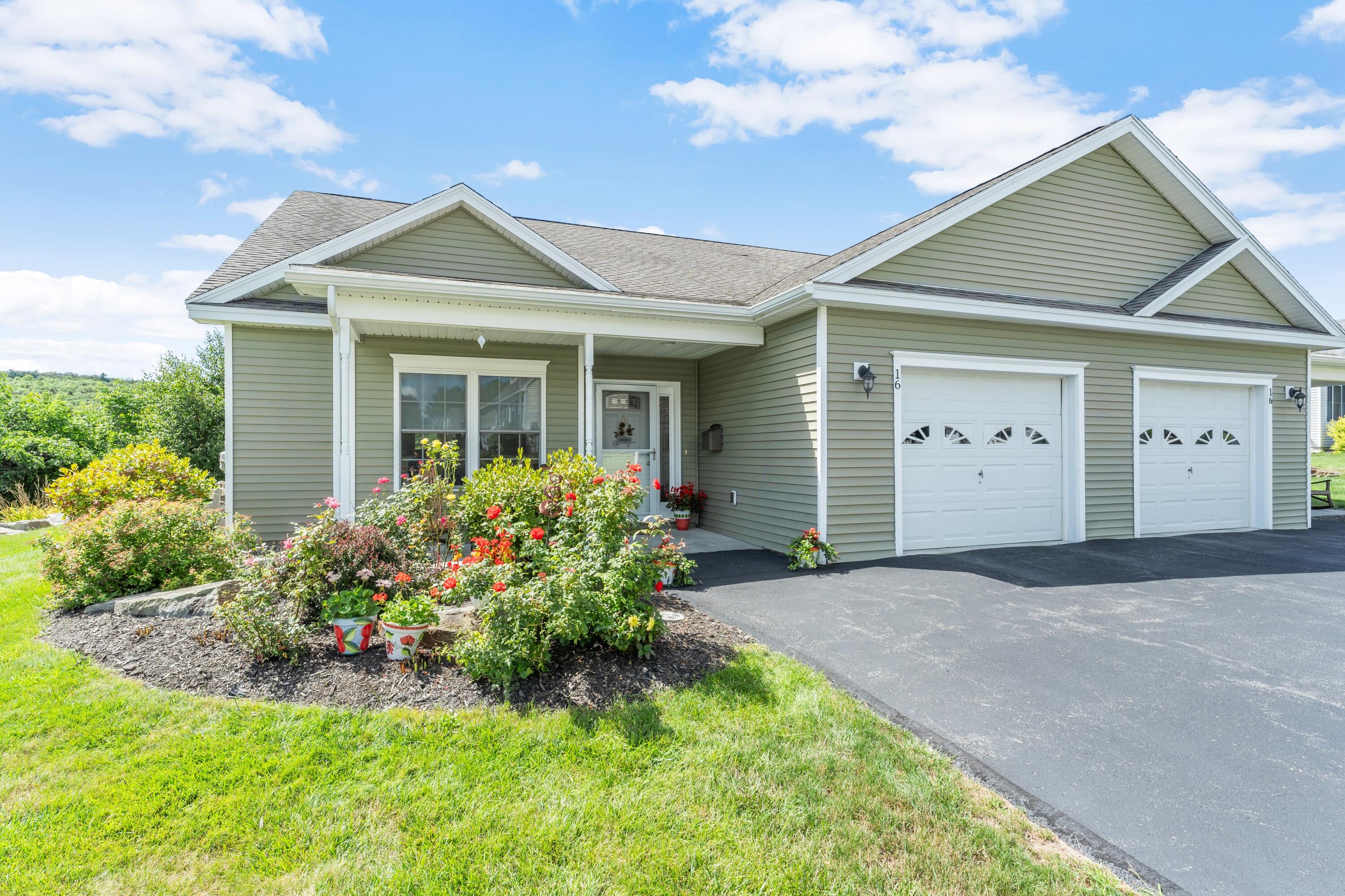 16 Stone Ridge Drive, A