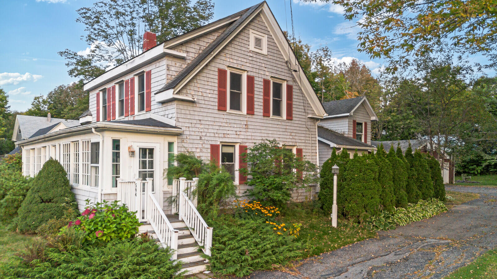 594 Water Street