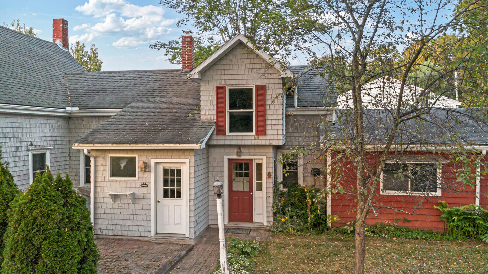 594 Water Street