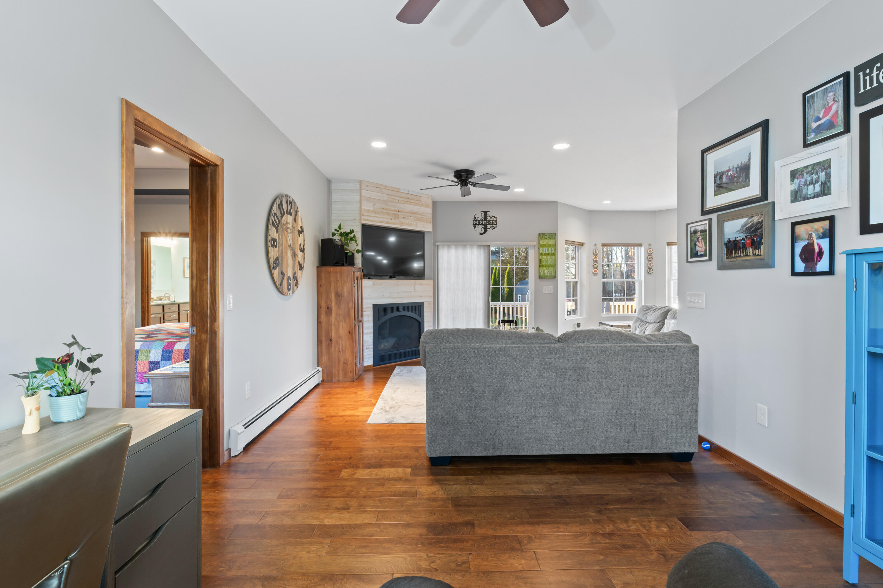 10 Fieldstone Drive