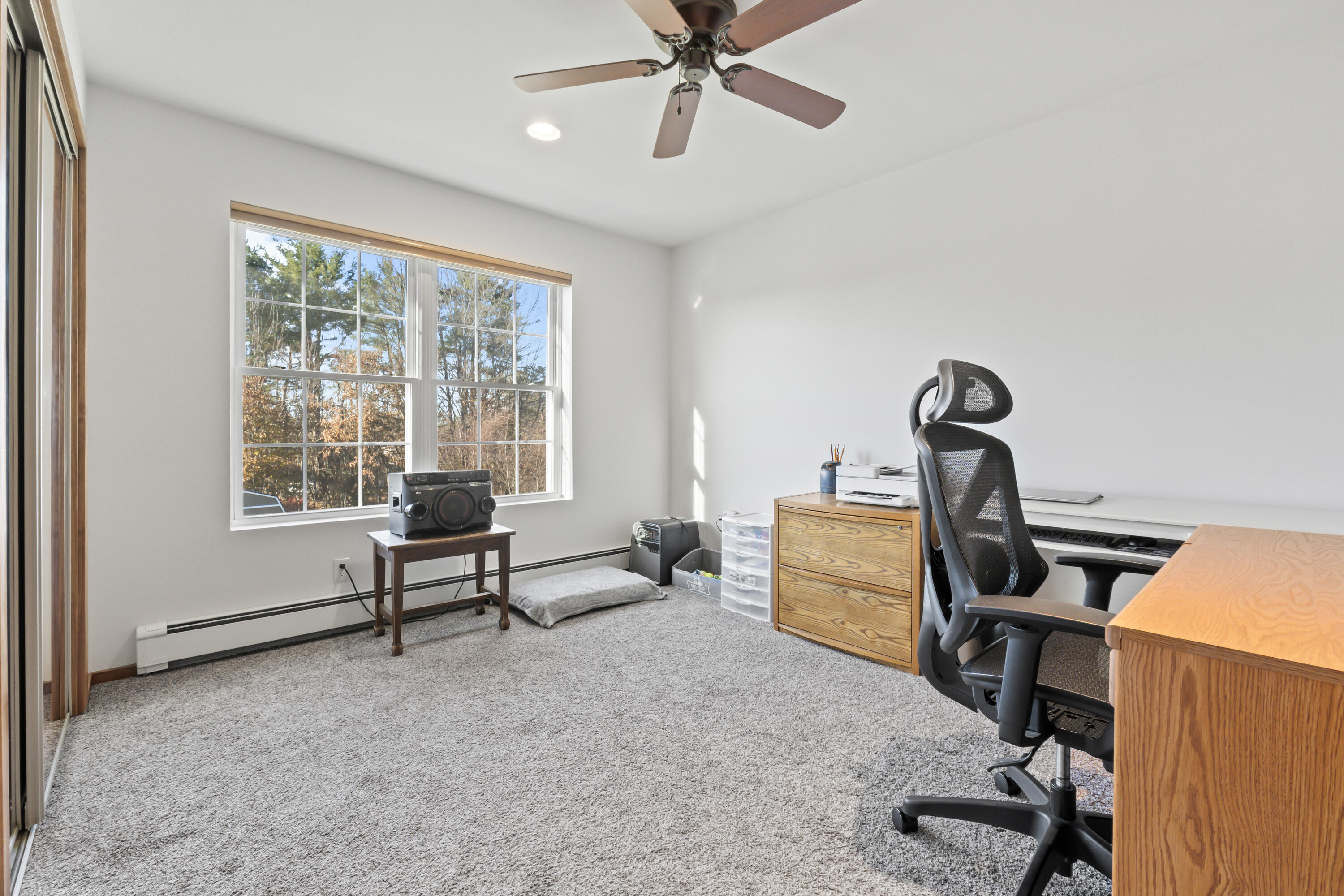 10 Fieldstone Drive