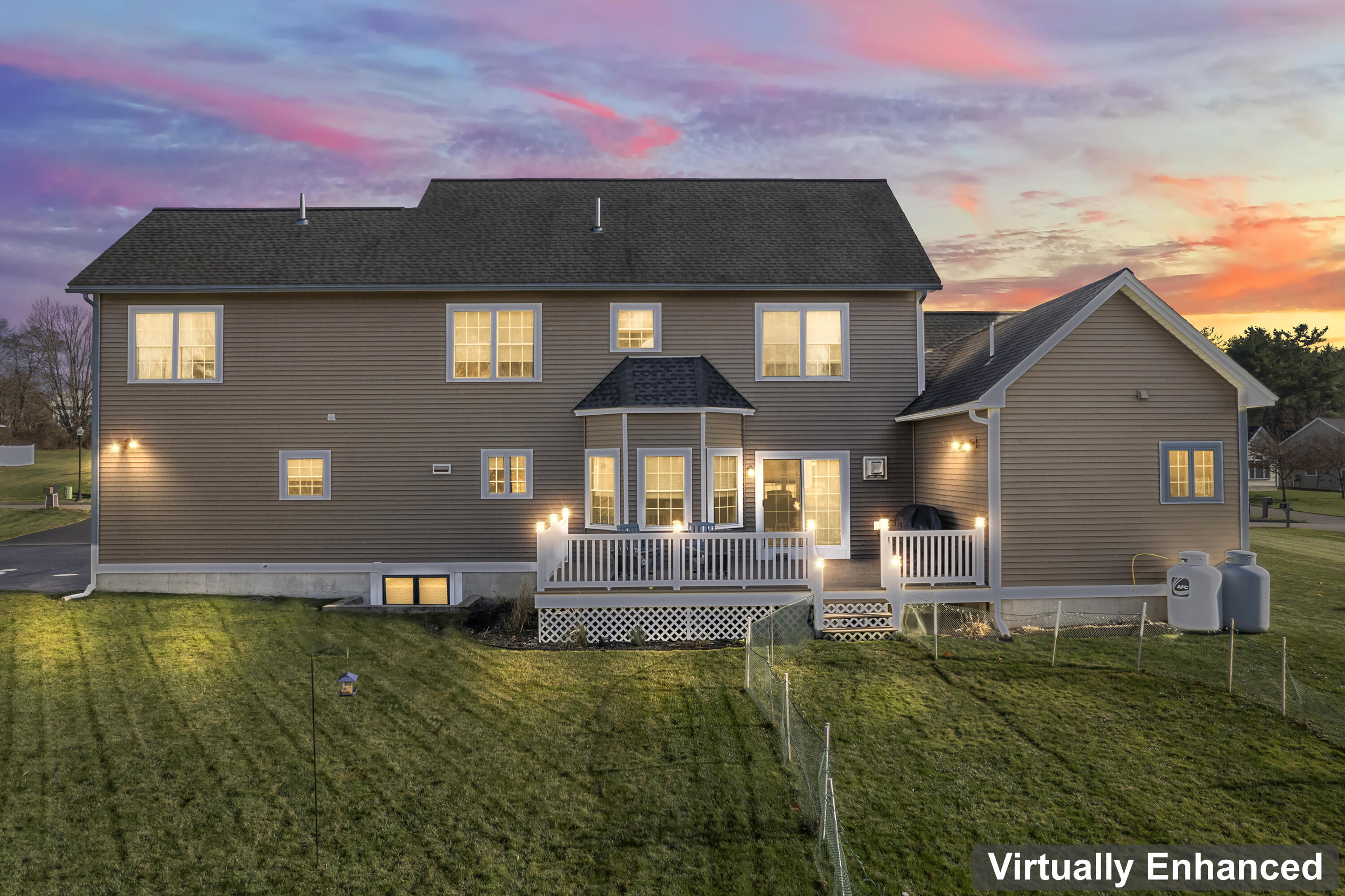 10 Fieldstone Drive