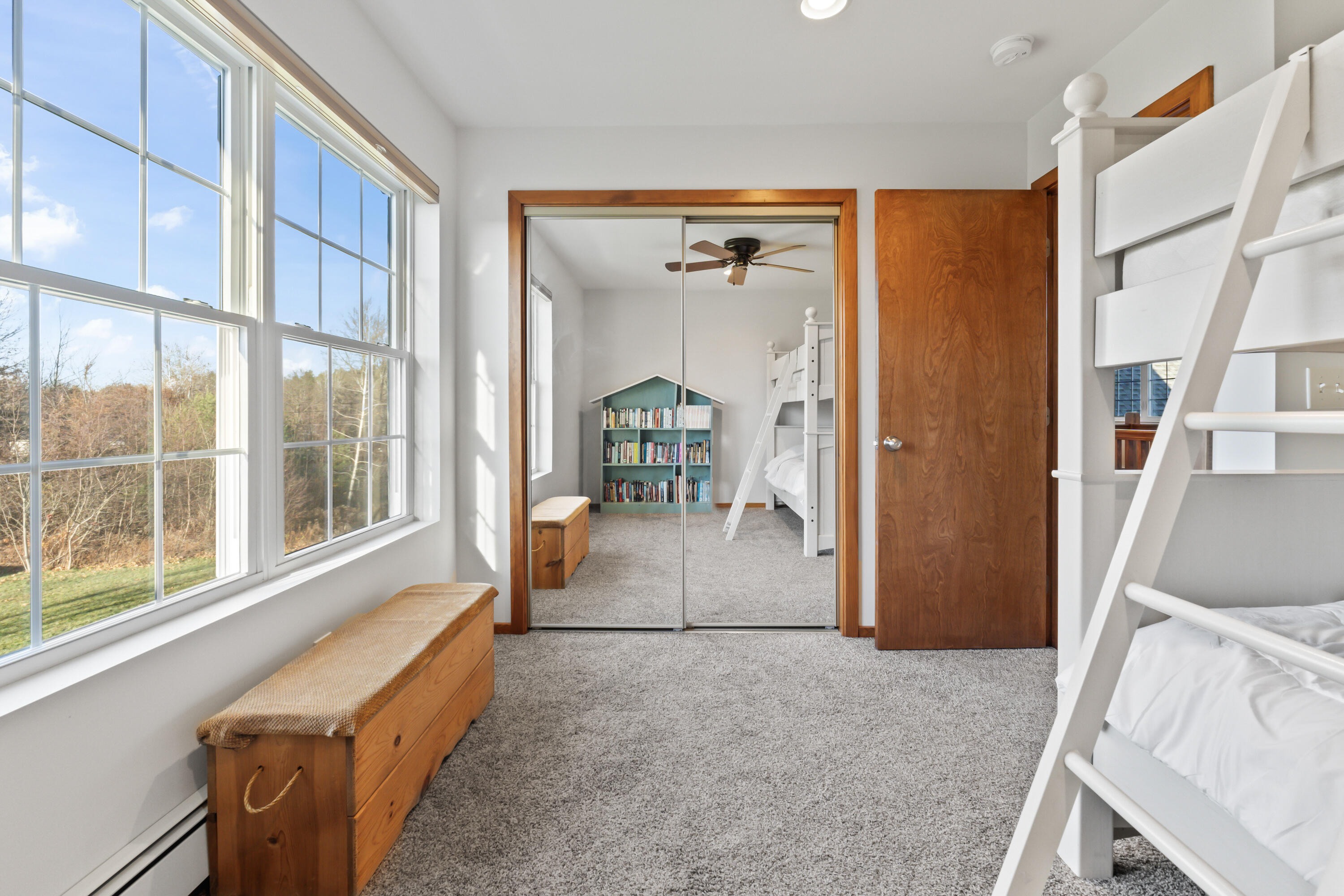 10 Fieldstone Drive