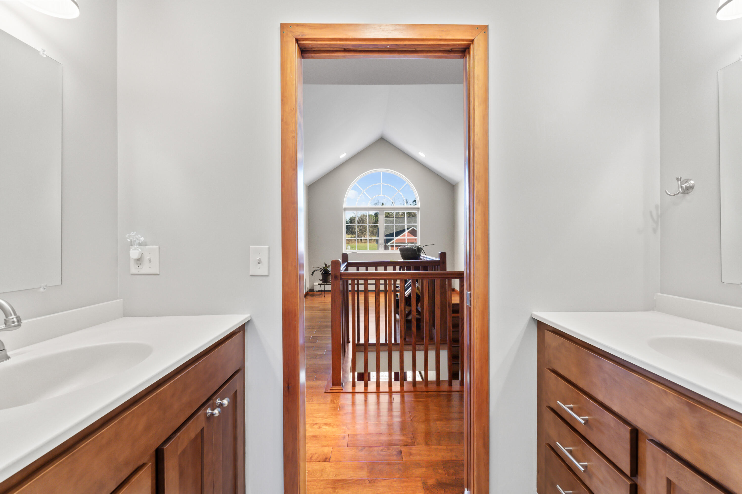 10 Fieldstone Drive