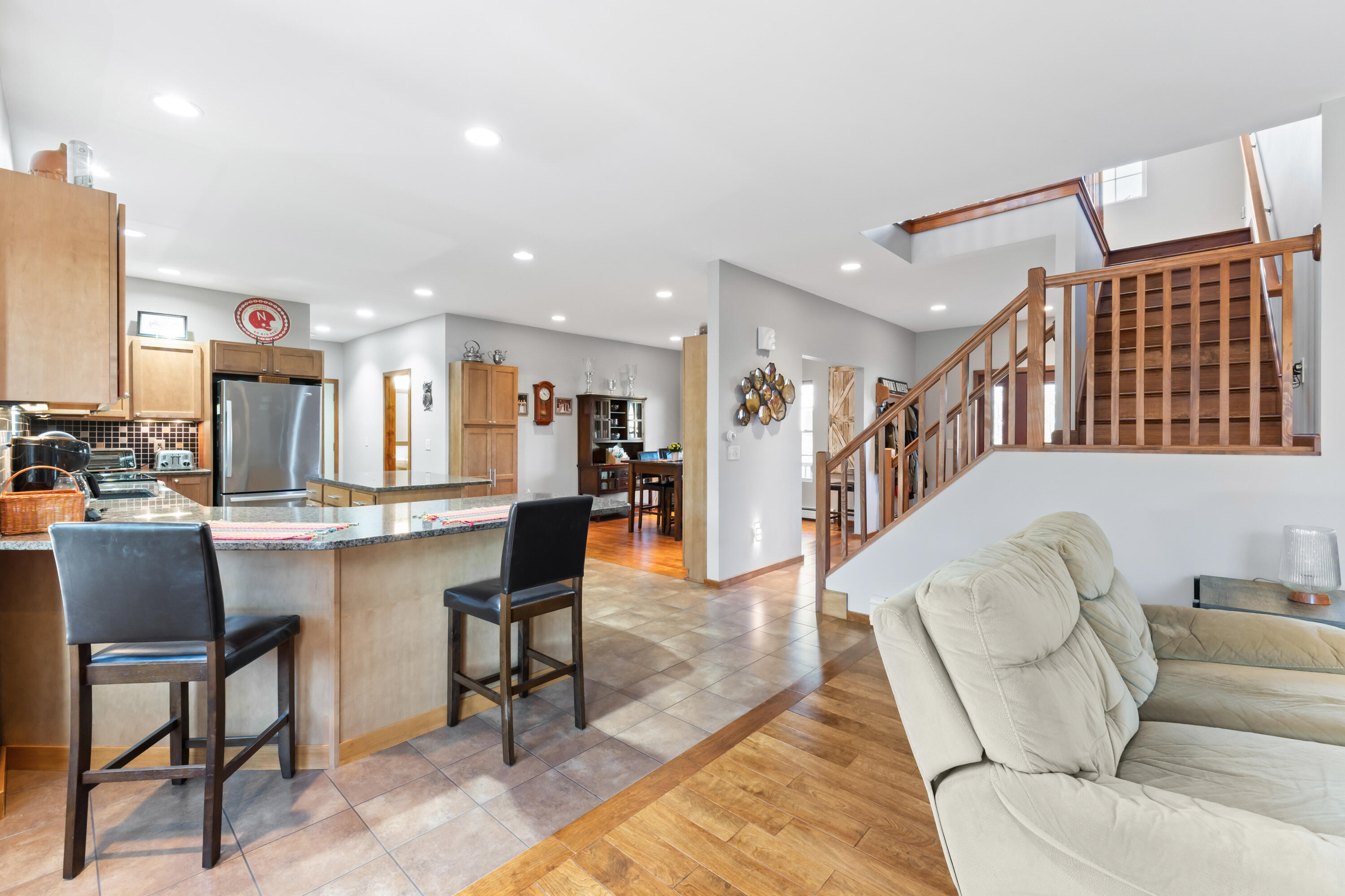 10 Fieldstone Drive