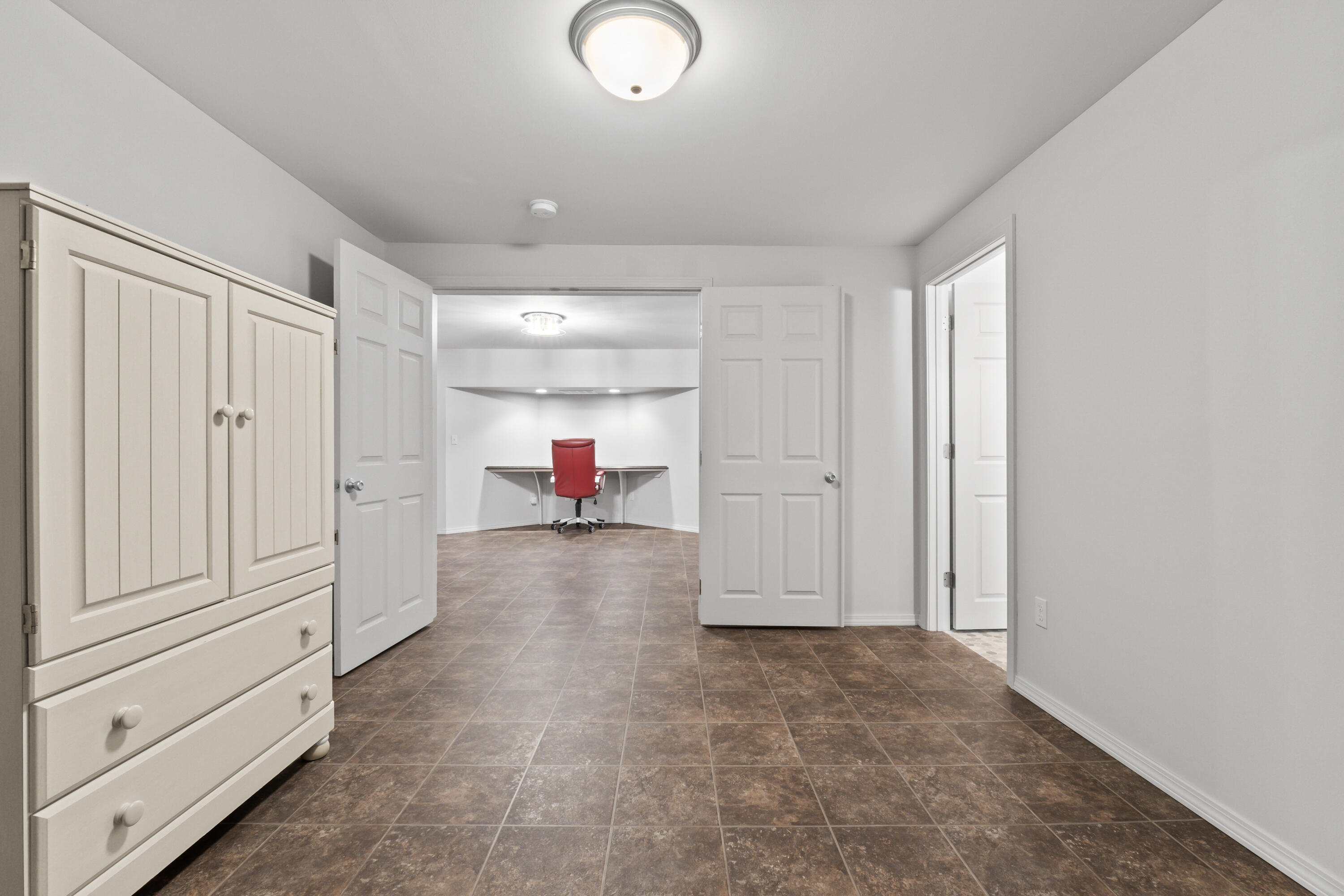 10 Fieldstone Drive
