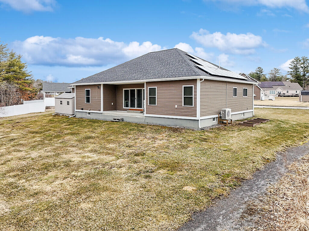 68 Fieldstone Drive
