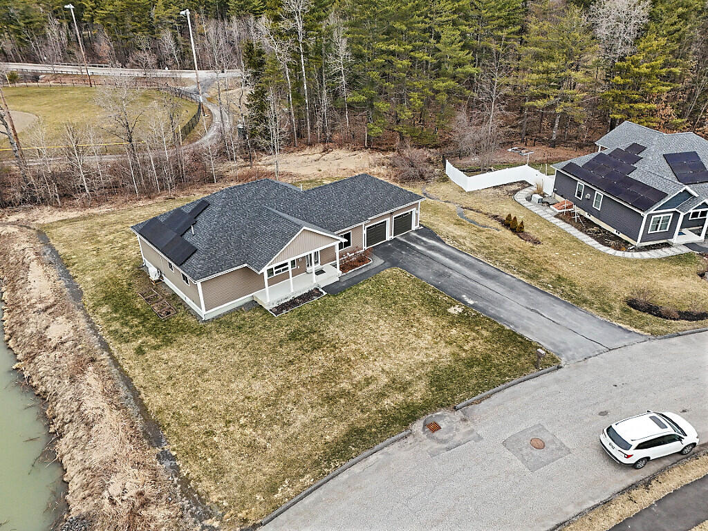 68 Fieldstone Drive
