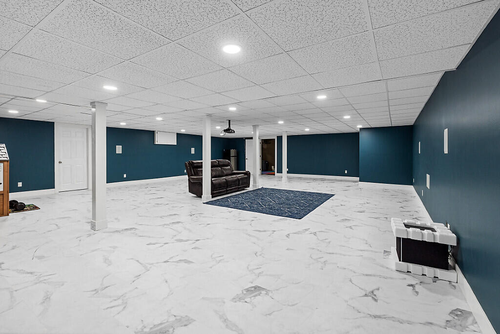 68 Fieldstone Drive