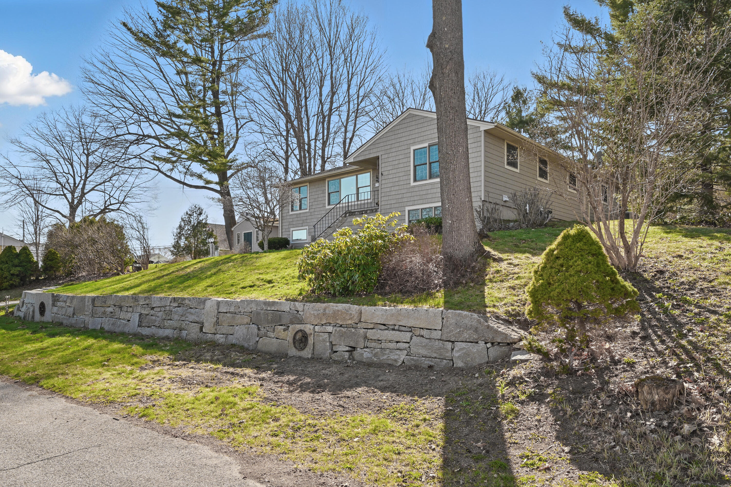3 The Ledges Street