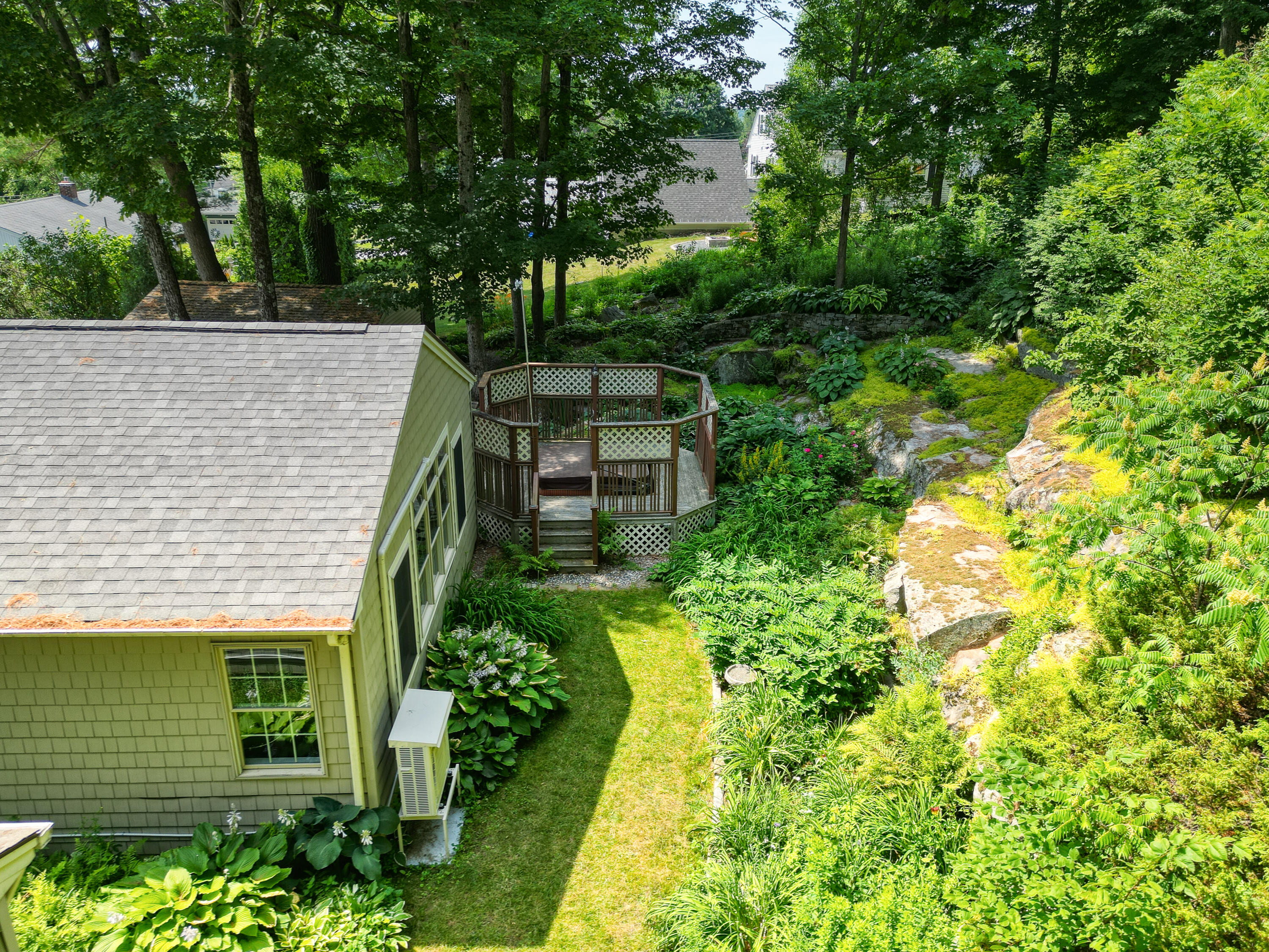 3 The Ledges Street