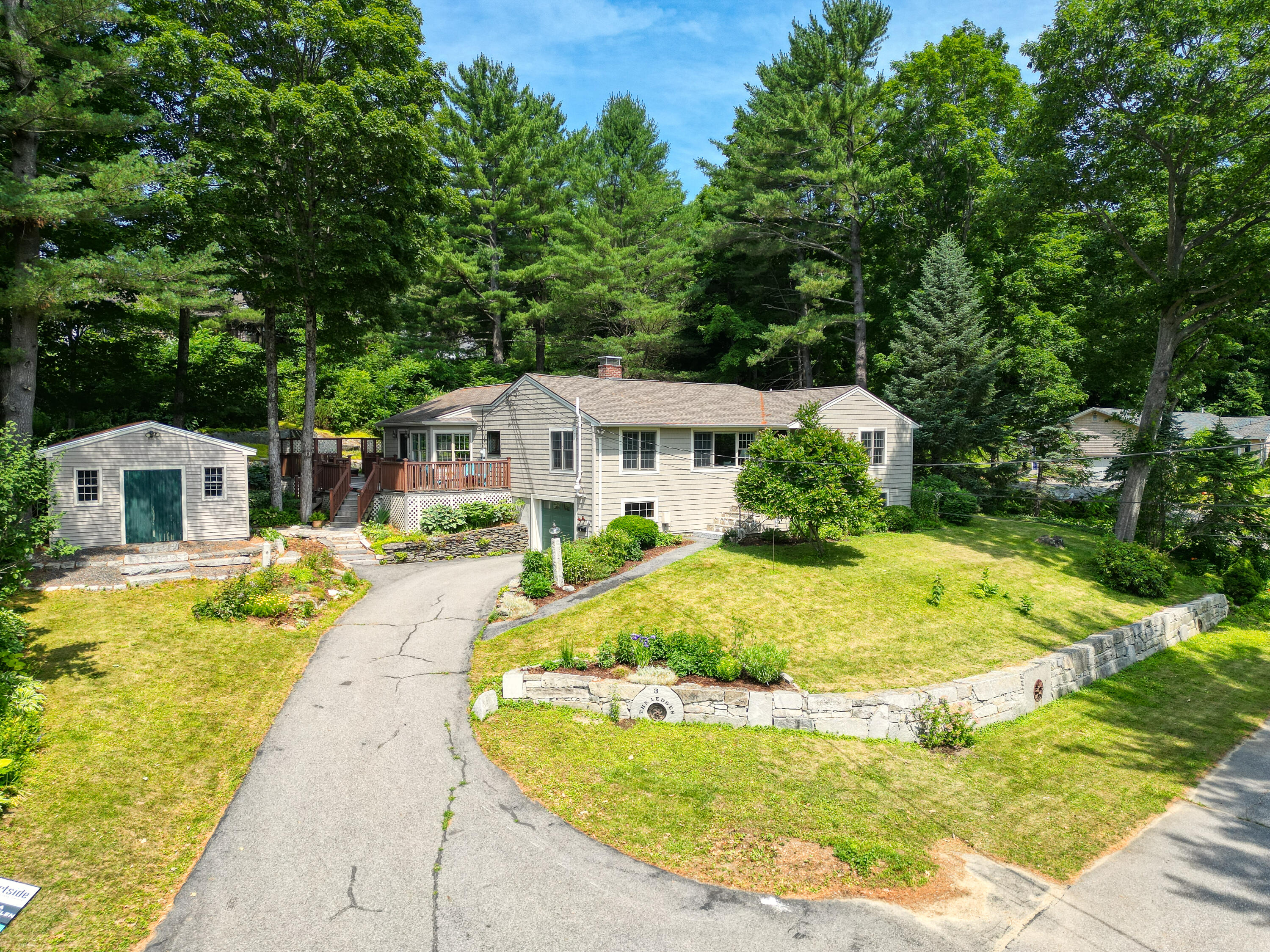 3 The Ledges Street