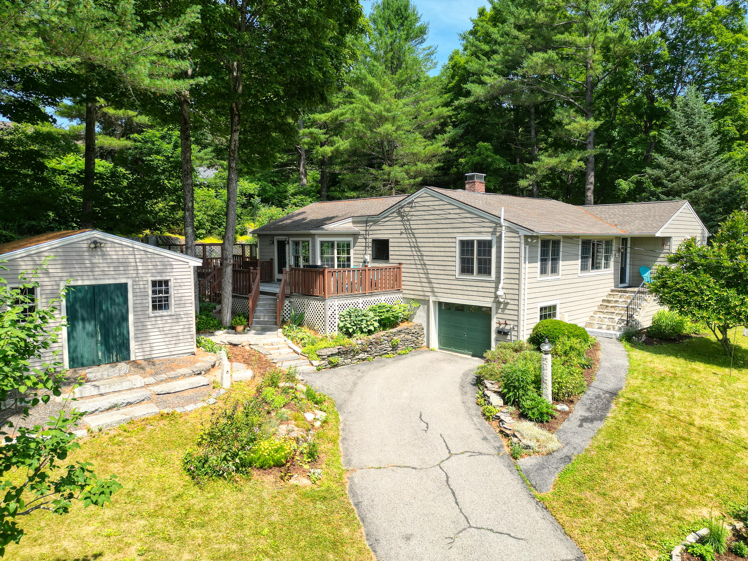 3 The Ledges Street