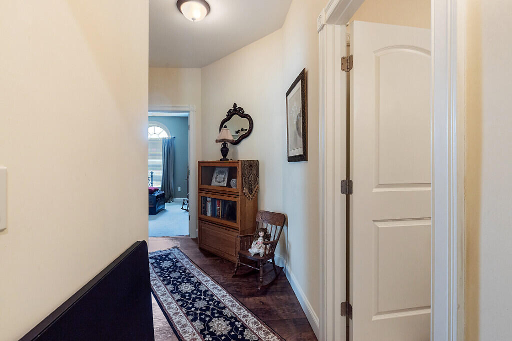 23 Fieldstone Drive