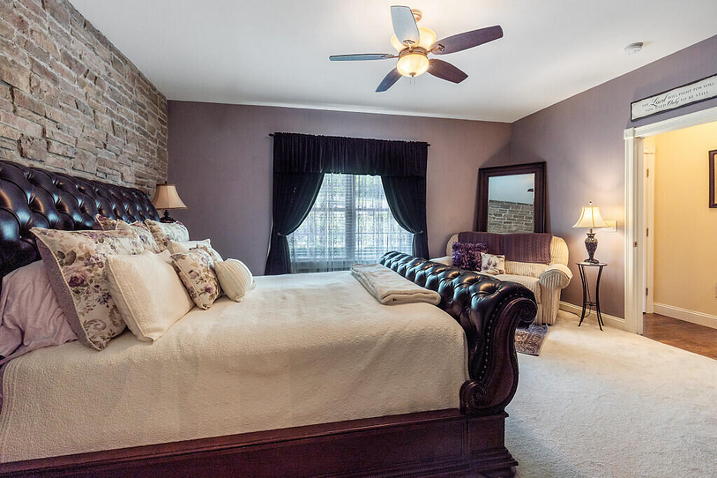 23 Fieldstone Drive
