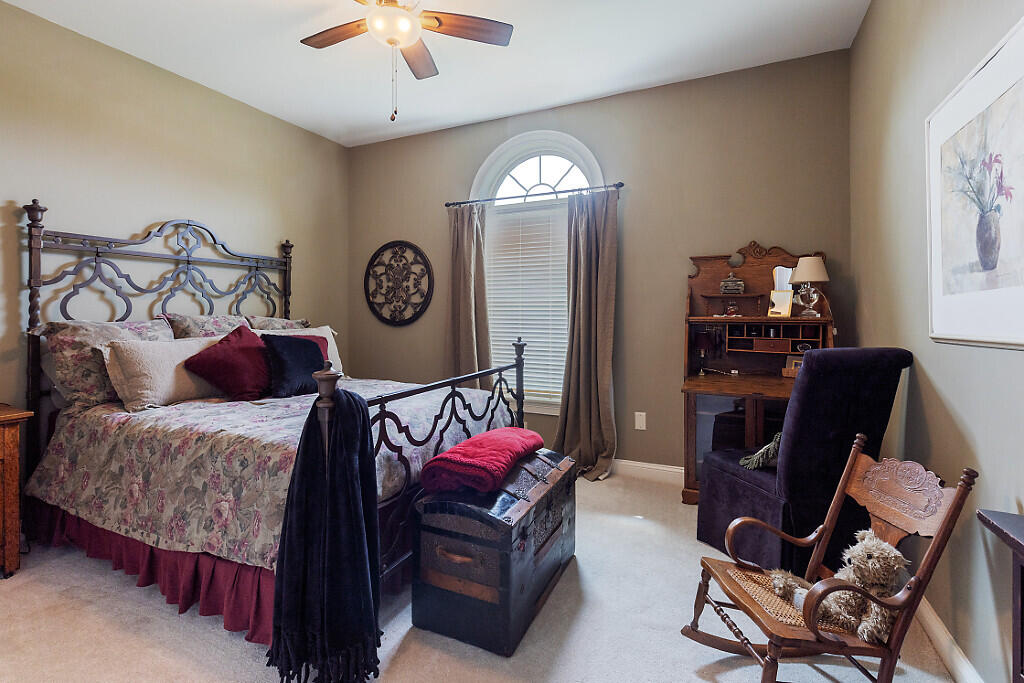 23 Fieldstone Drive