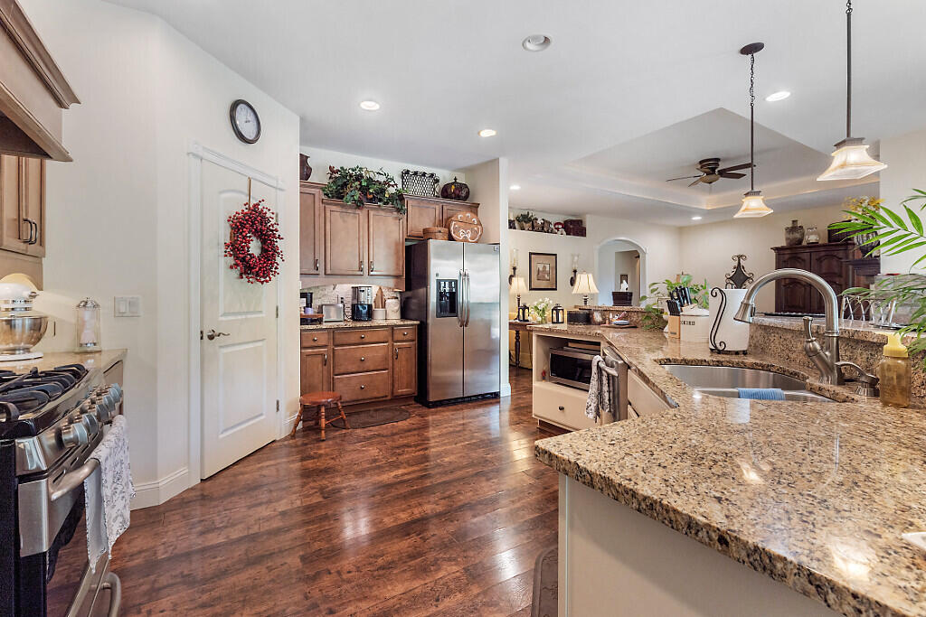 23 Fieldstone Drive
