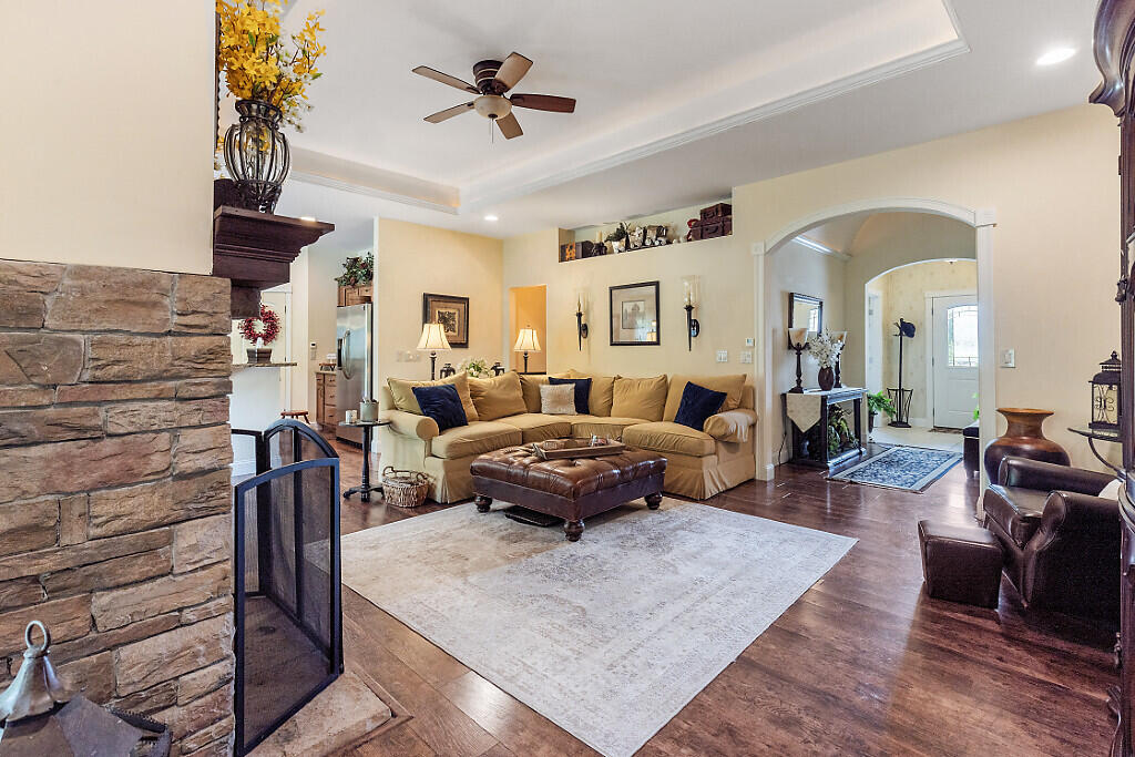 23 Fieldstone Drive