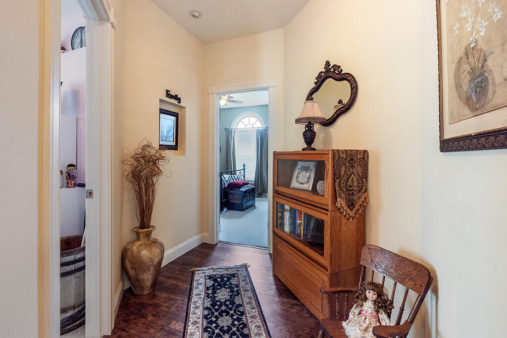 23 Fieldstone Drive