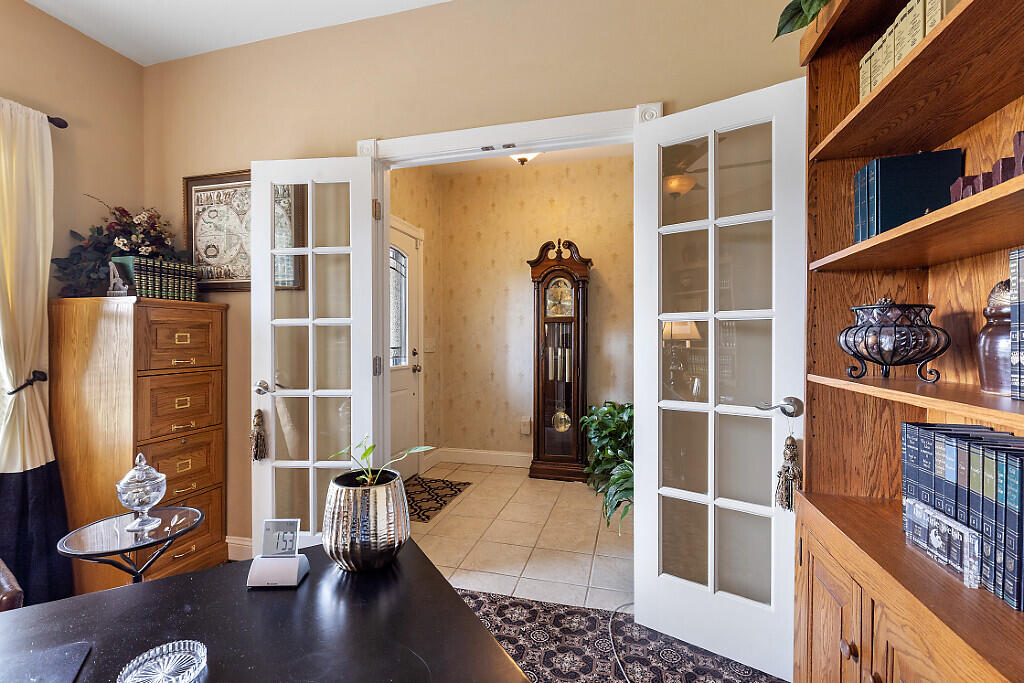 23 Fieldstone Drive