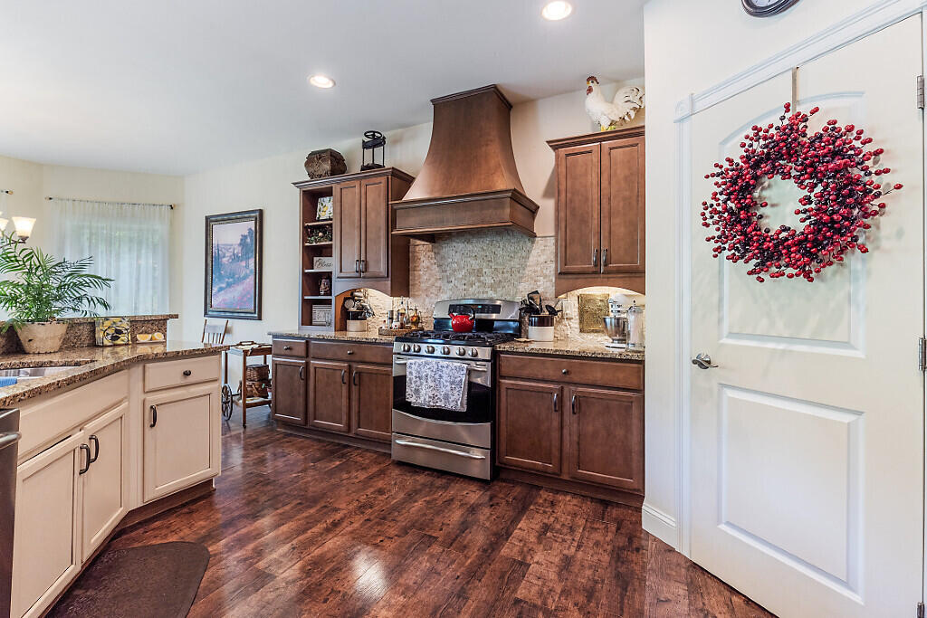 23 Fieldstone Drive