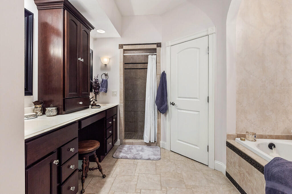 23 Fieldstone Drive