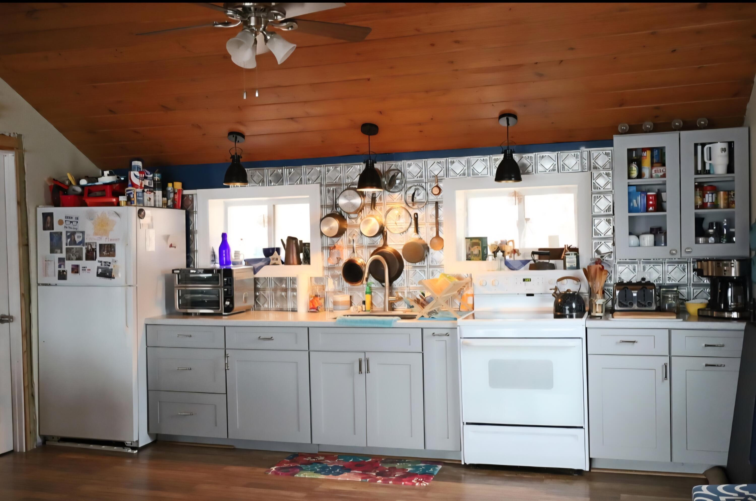 464-467 Memorial Drive