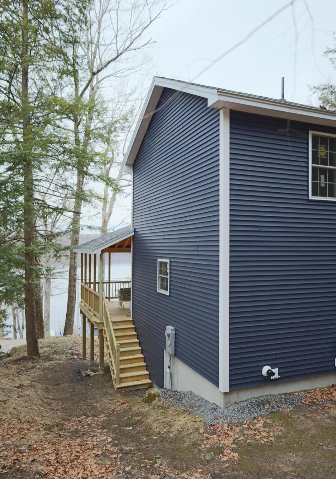 464-467 Memorial Drive