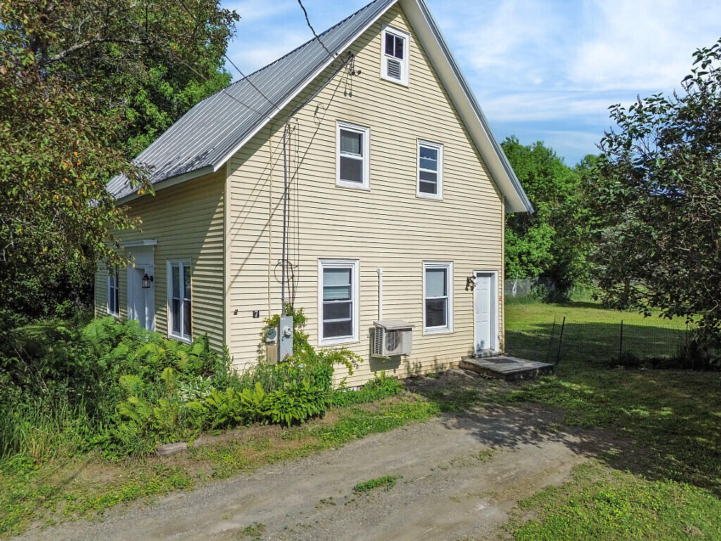 7 Maple Street