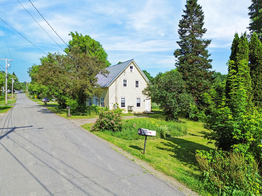 7 Maple Street
