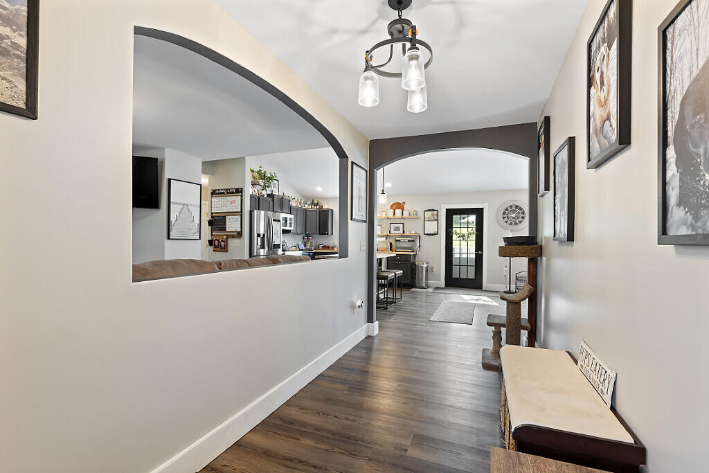 15 Fieldstone Drive