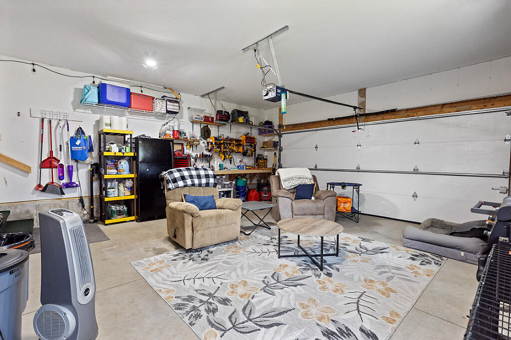 15 Fieldstone Drive