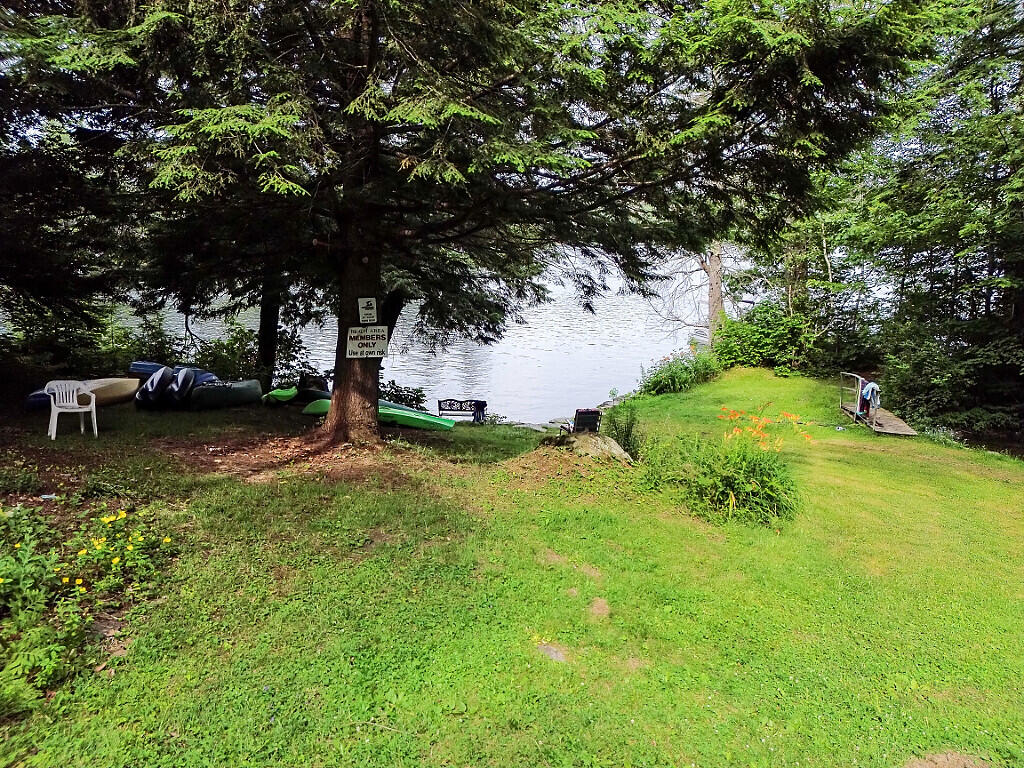 2 Falling Pines Lane