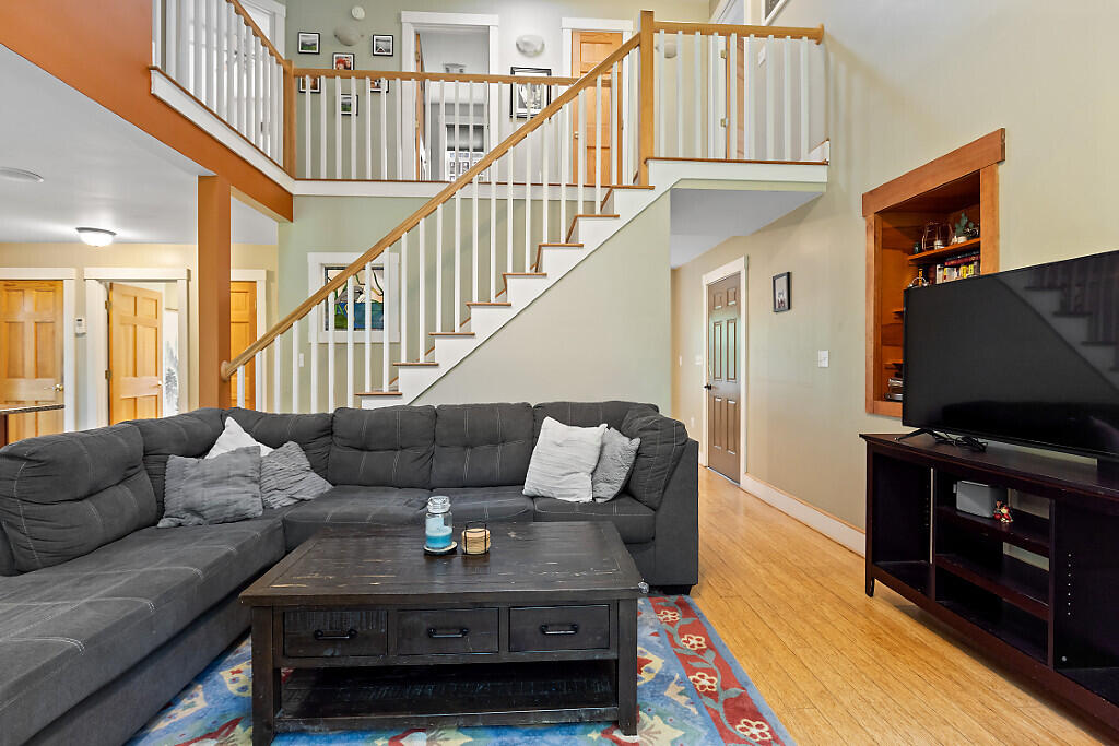 2 Falling Pines Lane