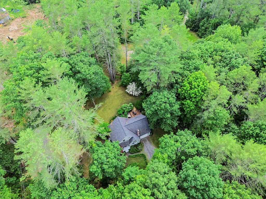2 Falling Pines Lane