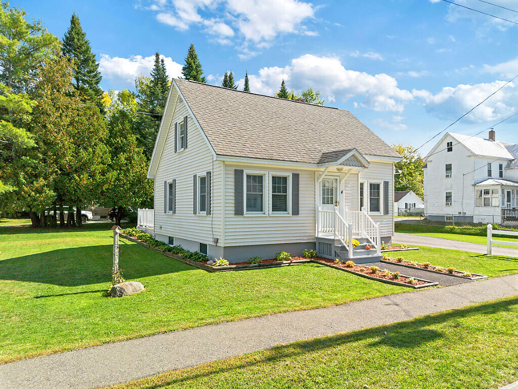 4 Marcoux Street