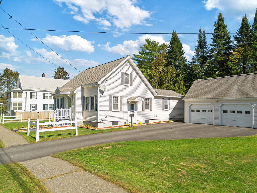 4 Marcoux Street