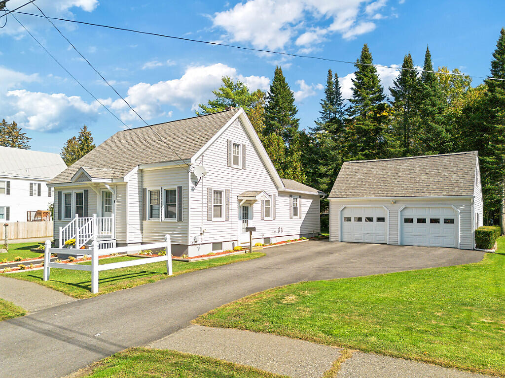4 Marcoux Street