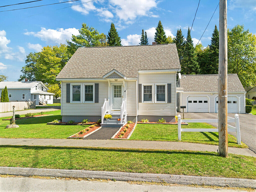 4 Marcoux Street