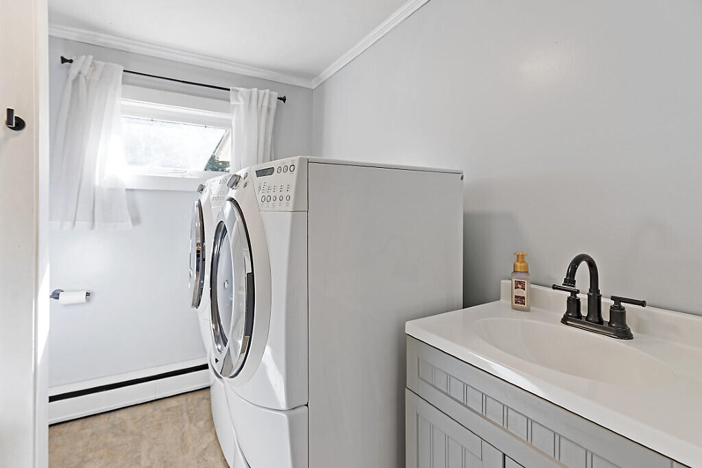 2058 N Belfast Avenue